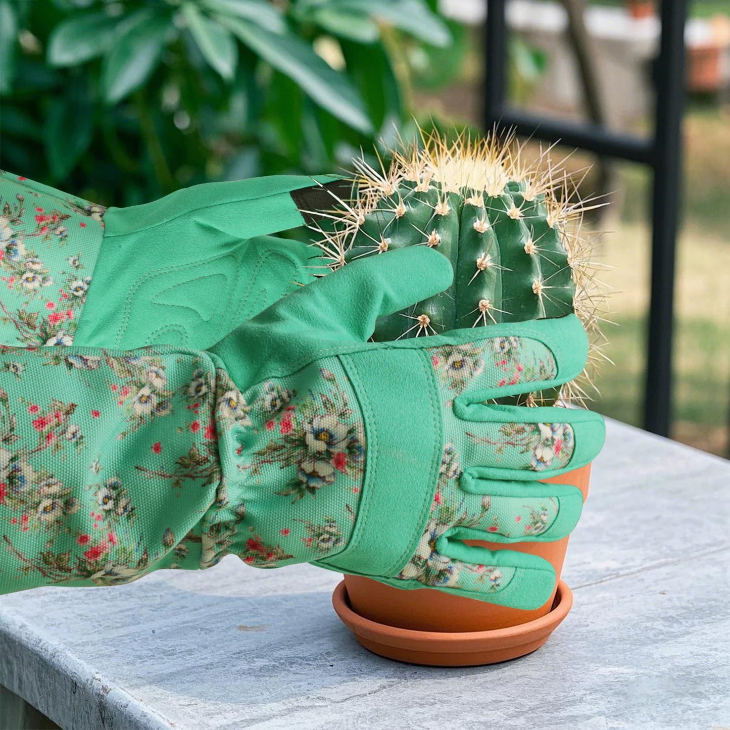 Flower Power - Breathable leather Garden Gloves with Grips
